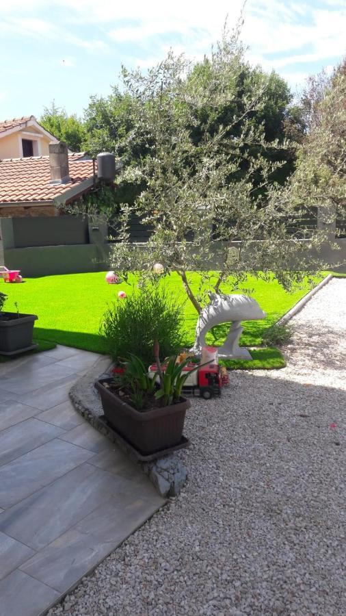 Apartman Nicolle Brzac Kültér fotó